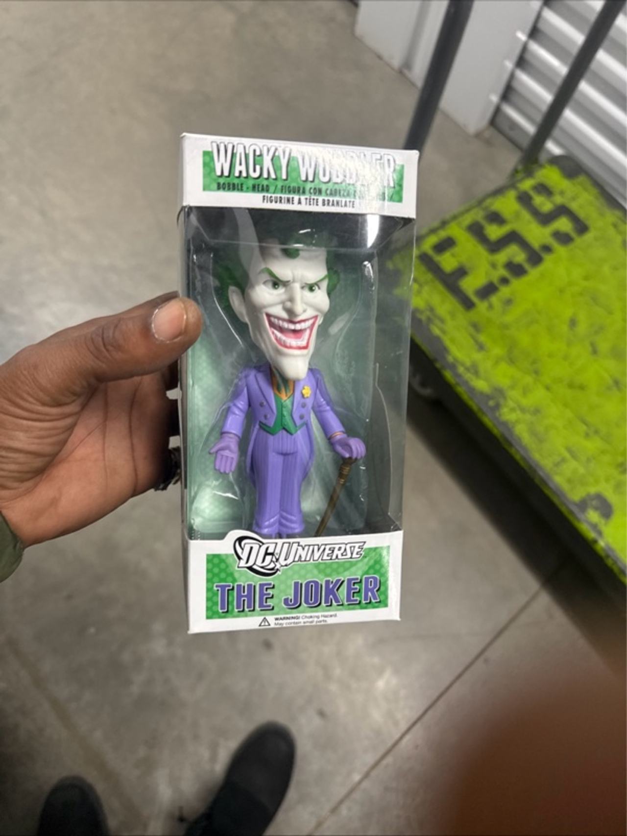 Funko DC Universe Joker Wacky Wobbler Bobblehead