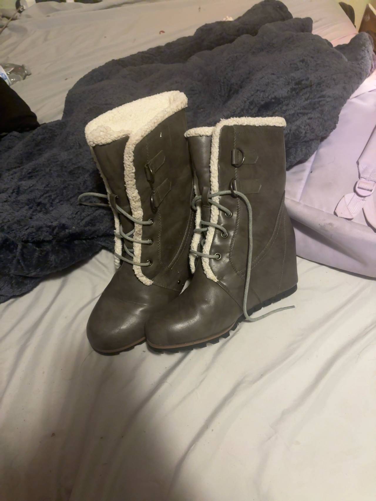 Time and Tru Women's Gray Wedge Winter Boot