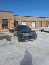 Ford Explorer - Image 2