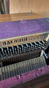 Baldwin Upright Piano - Image 1