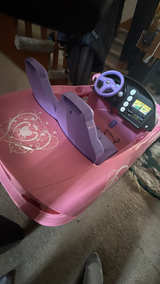Disney Princess Dodge Viper Ride-On Car - Image 4
