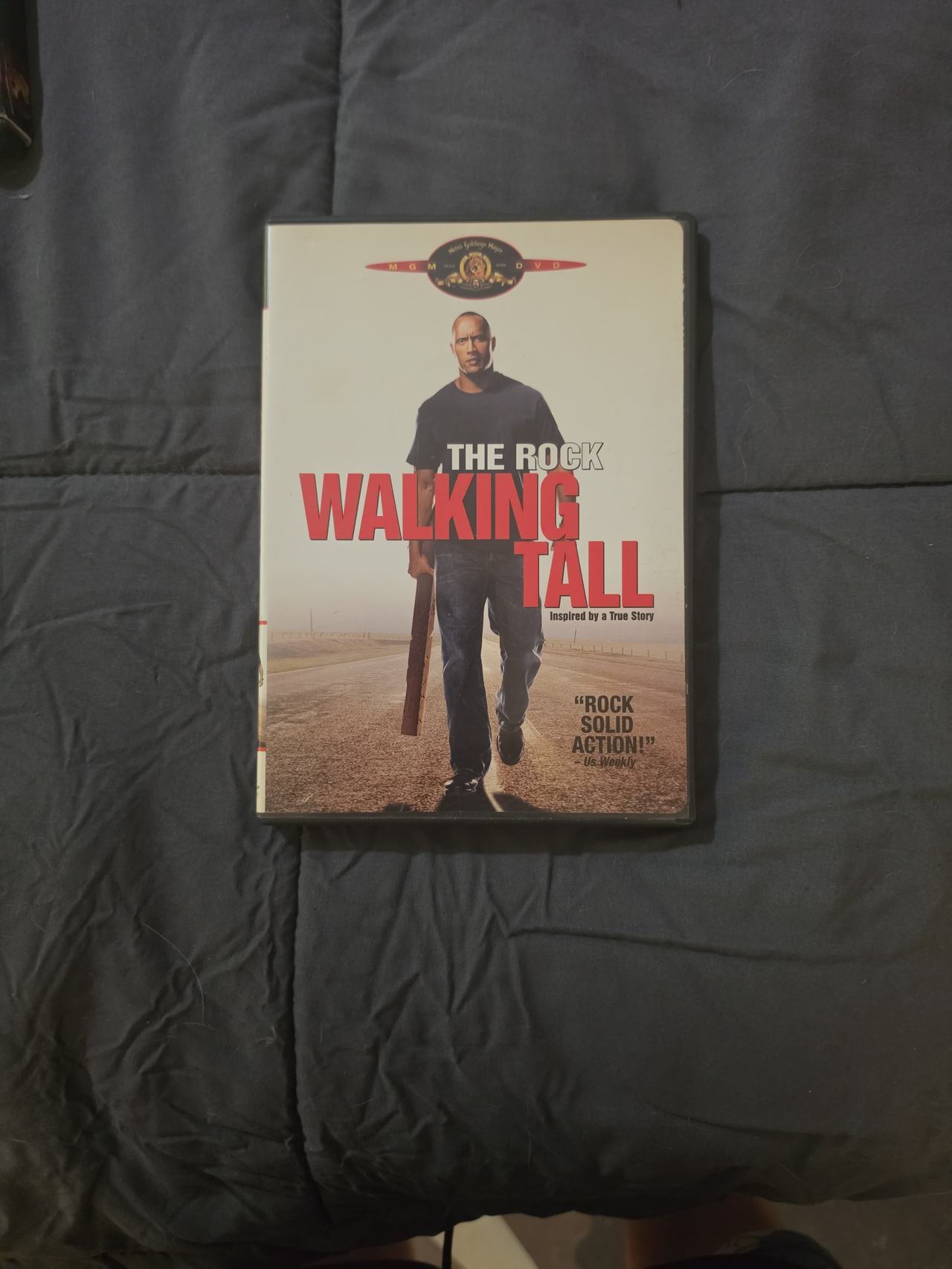 Walking Tall (2004) DVD starring Dwayne 'The Rock' Johnson