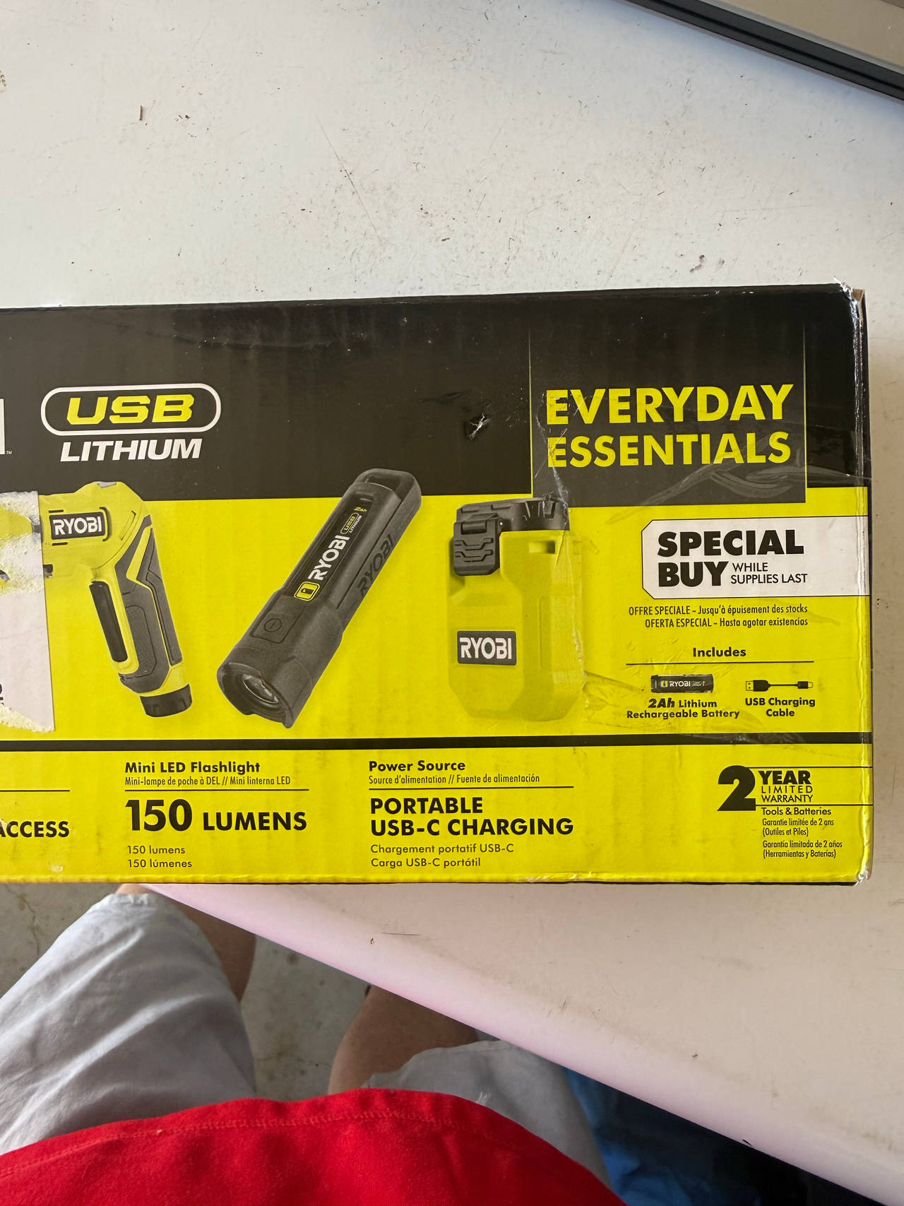 Ryobi USB Lithium Mini Flashlight and Power Source Kit
