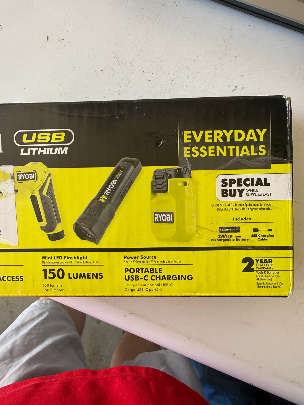 Ryobi USB Lithium Mini Flashlight and Power Source Kit