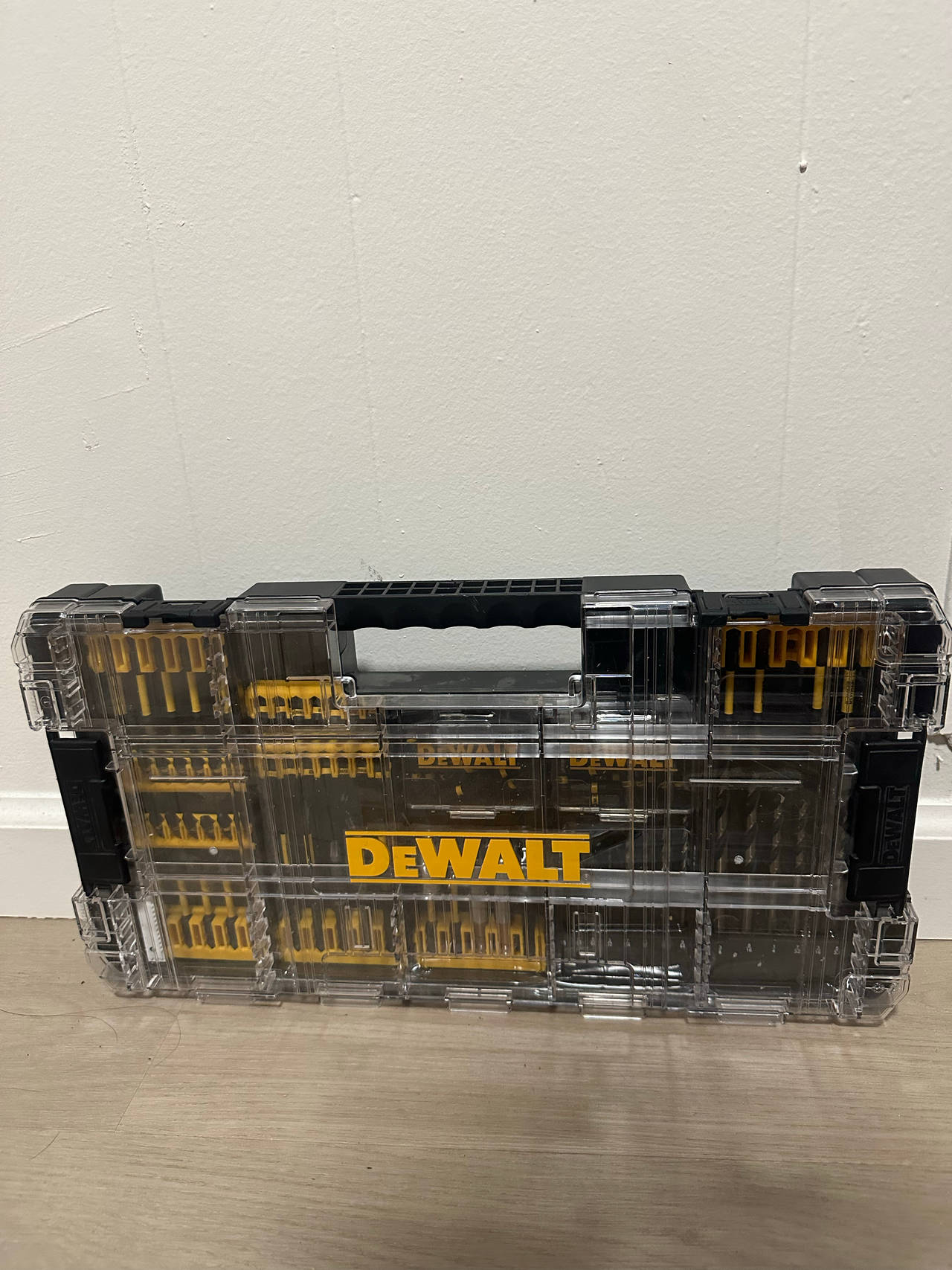 DEWALT 110-Piece Drill/Driver Bit Set