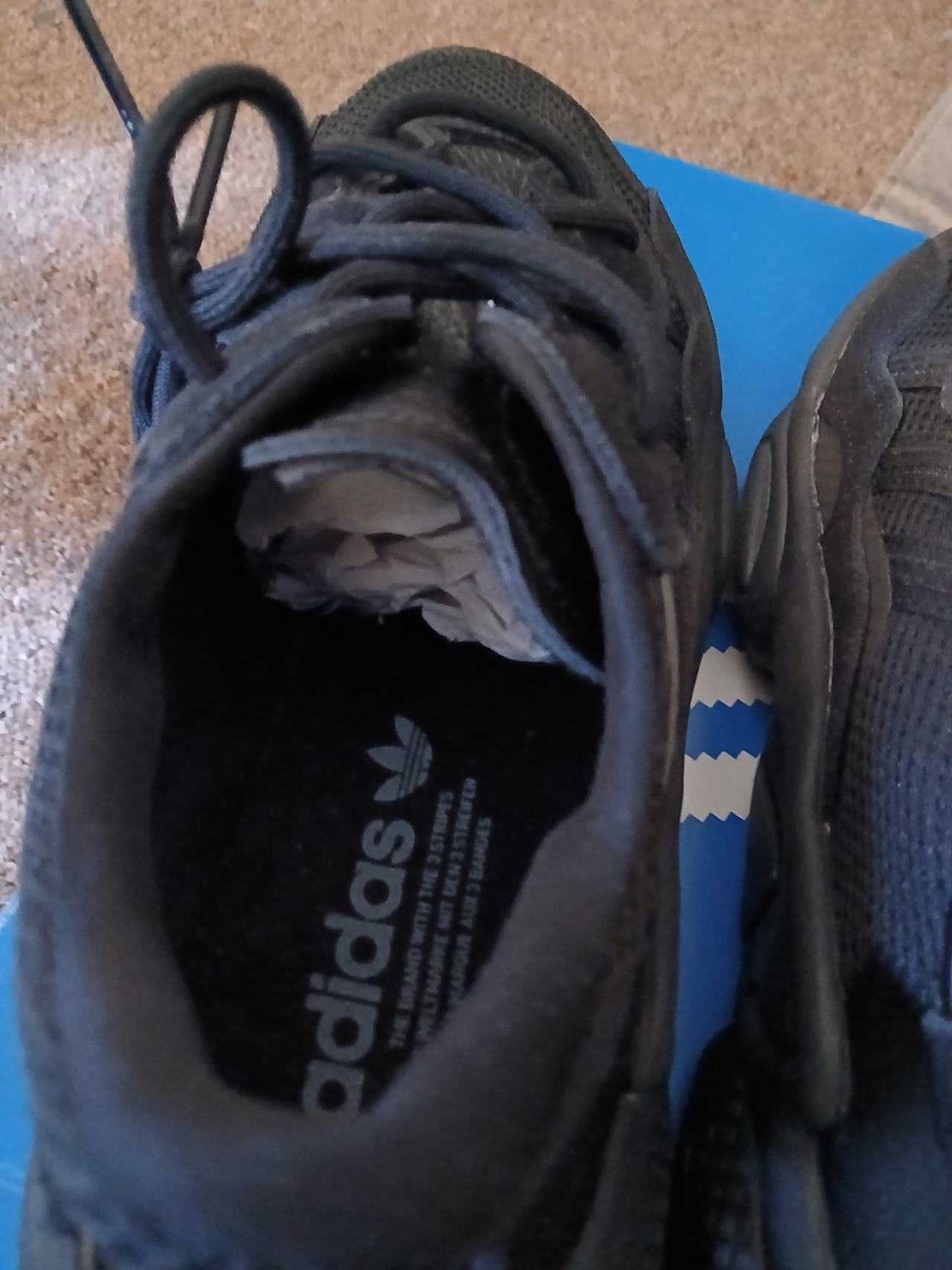 adidas Ozweego Core Black