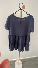 Brand: You + All Women's Navy Tiered Short Sleeve Top size 16 - Image 3