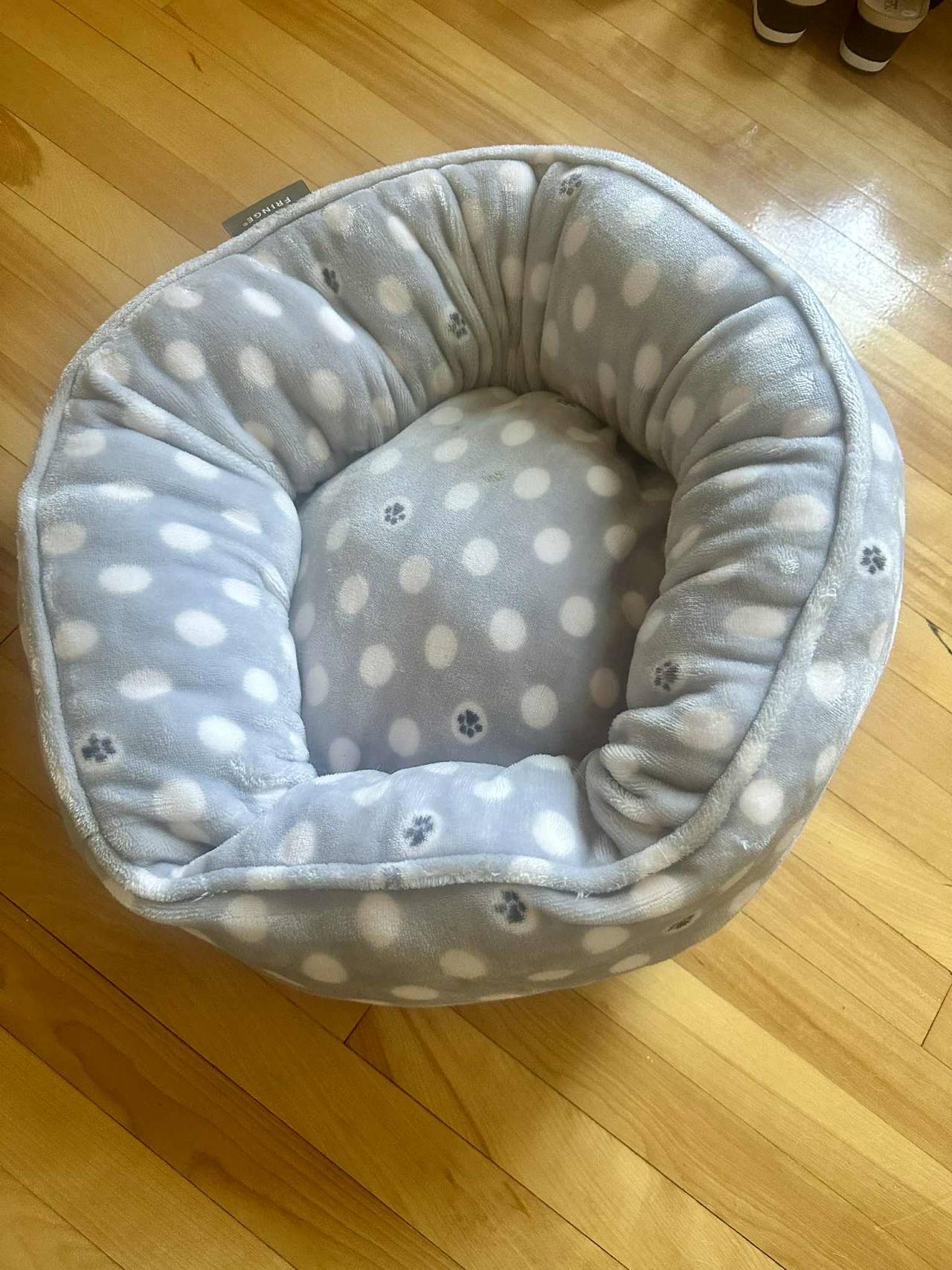 Round Plush Pet Bed