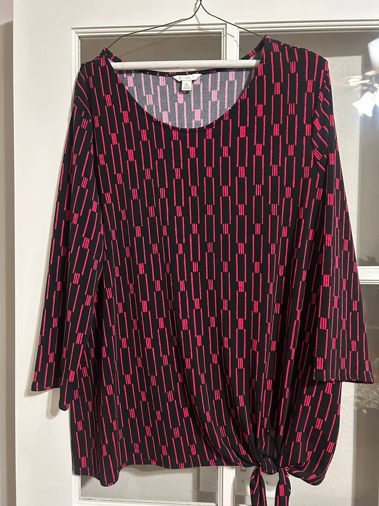 Cato Black and Red Geometric Blouse