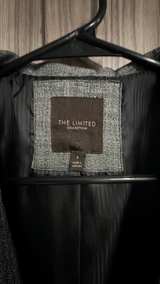 The Limited Gray Textured Cropped Blazer size 2 Jacket Business Casual - Image 2