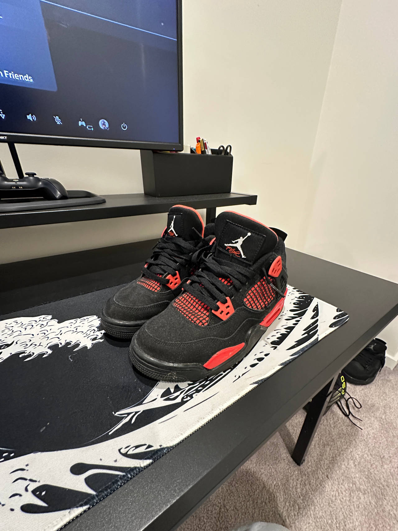 Air Jordan 4 Retro
