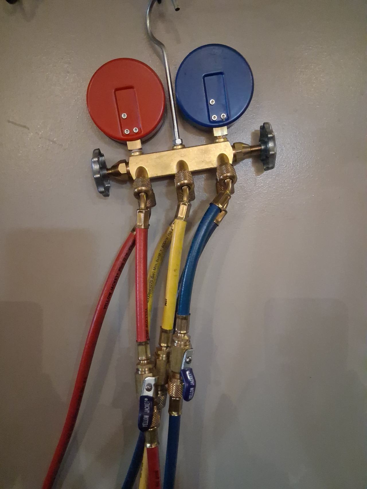 Yellow Jacket Series 41 Manifold Gauge Set