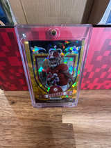 2021 Panini Prizm Draft Picks DeVonta Smith Crusade Gold Ice RC - Image 1