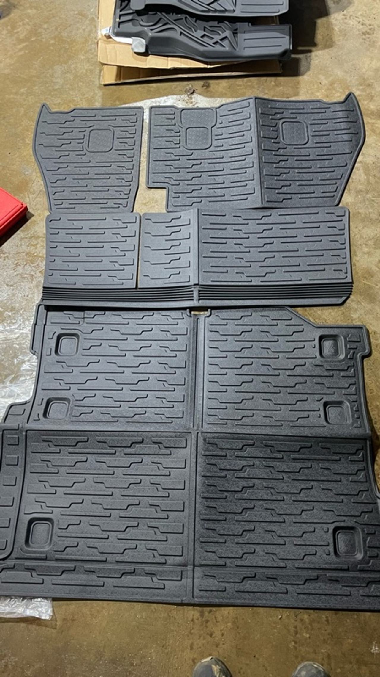 Utiiy Jeep Wrangler JL Seat Back and Cargo Area Protector Floor Mat Liner