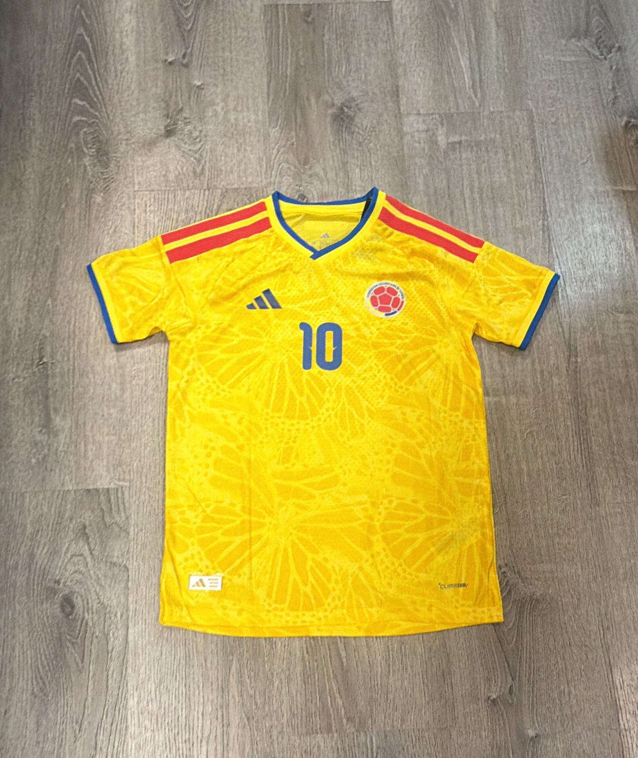 Adidas Colombia 2024 Home Jersey James Rodriguez #10