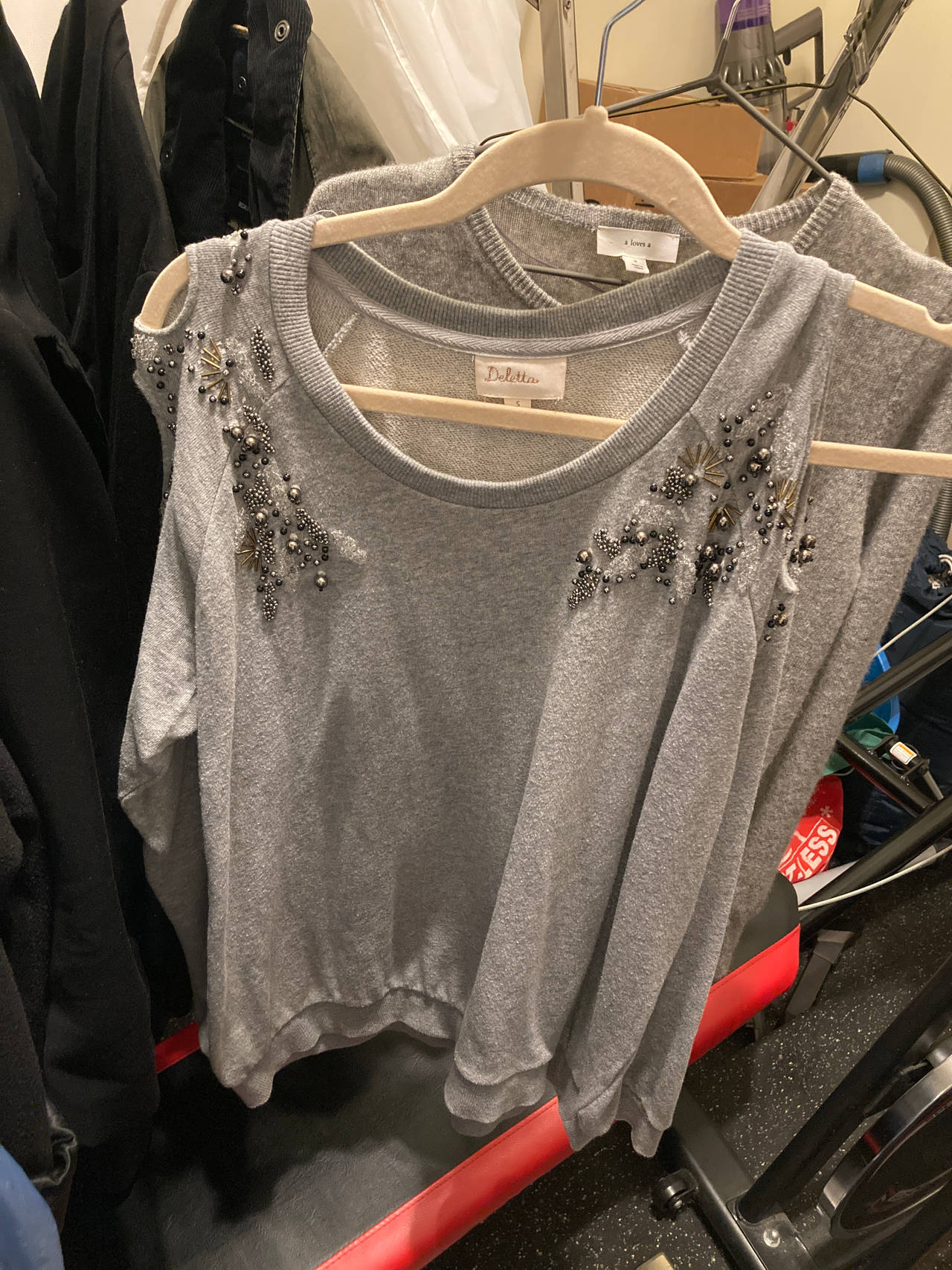 Deletta Embellished Sweatshirt Size S