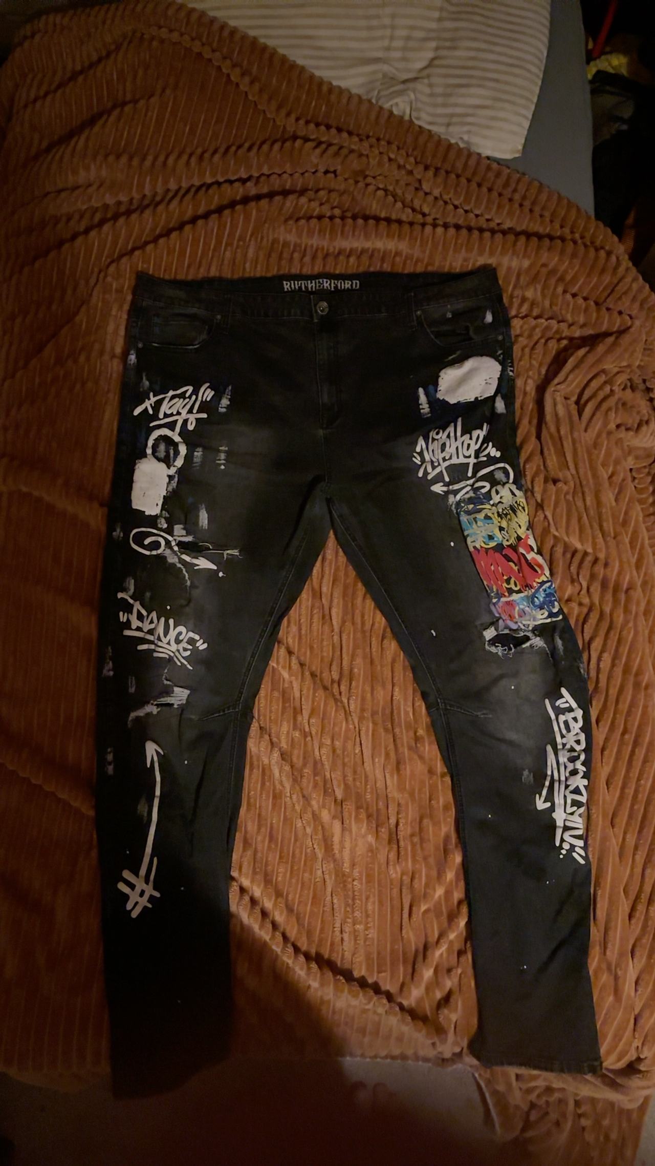 Rue21 Graffiti Jeans Black