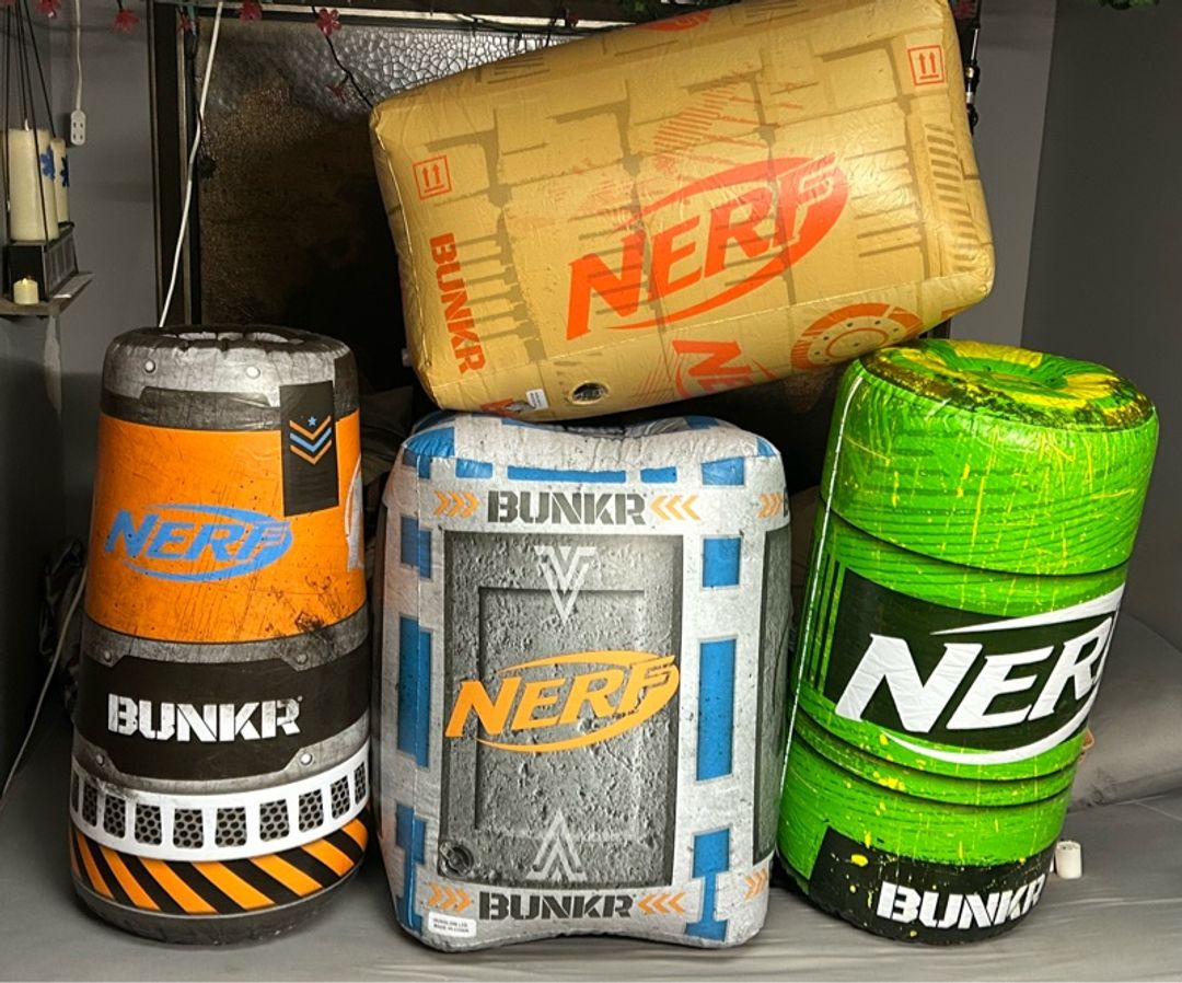 Nerf BUNKR 4-piece Inflatable Barricade Set
