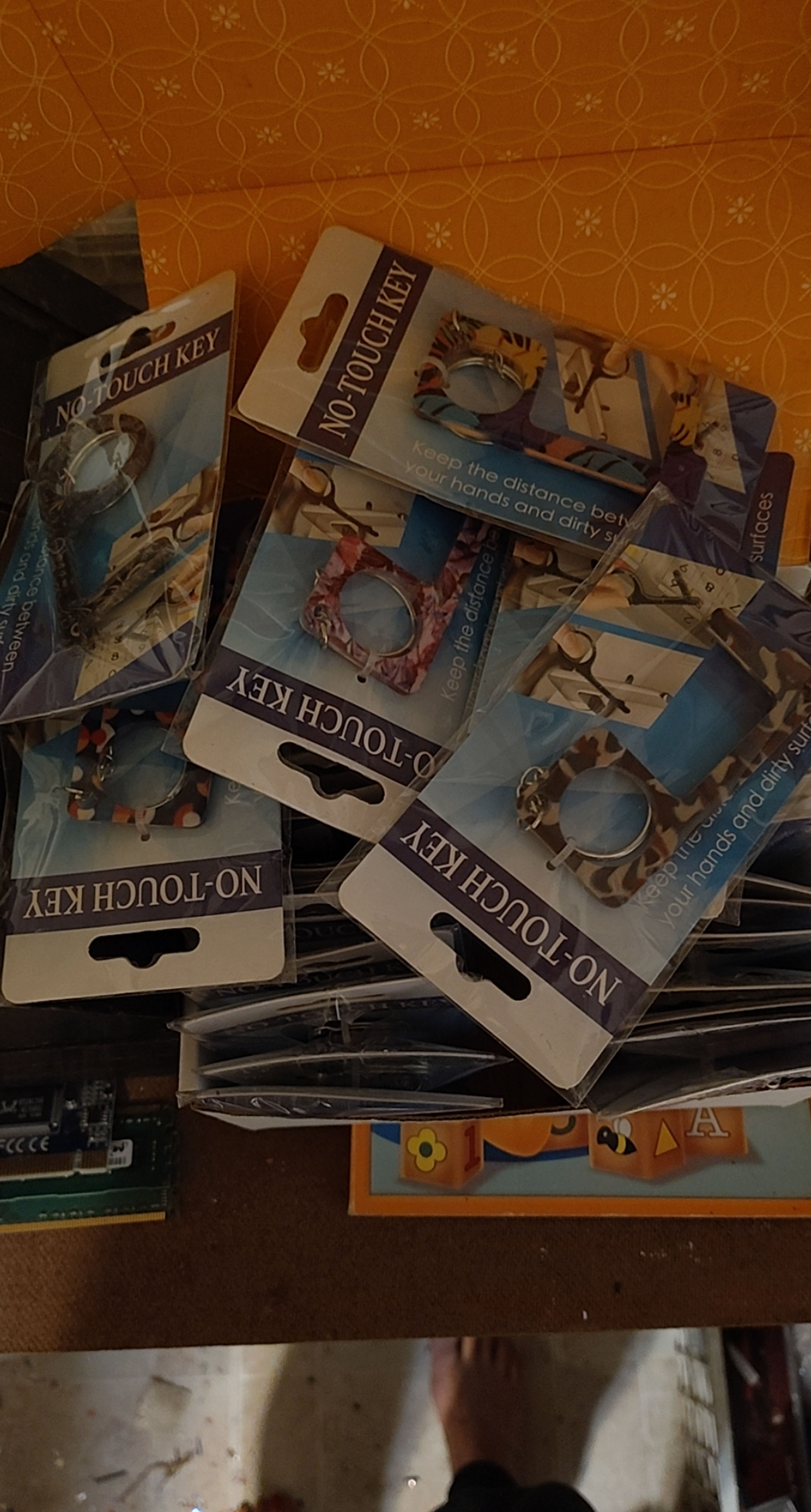 No-Touch Key Door Opener Tool - Image 3