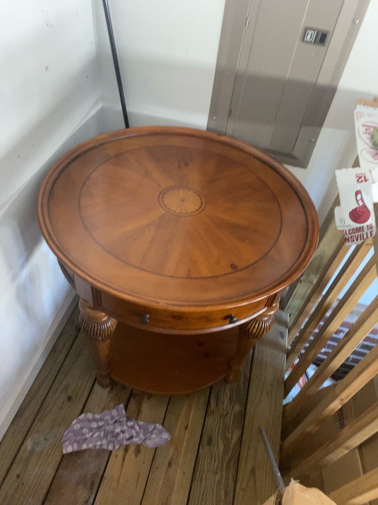 American Signature Regency Style Marquetry Round End Table