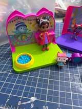 Gabby's Dollhouse Figures and Room Playsets 186 - Image 3