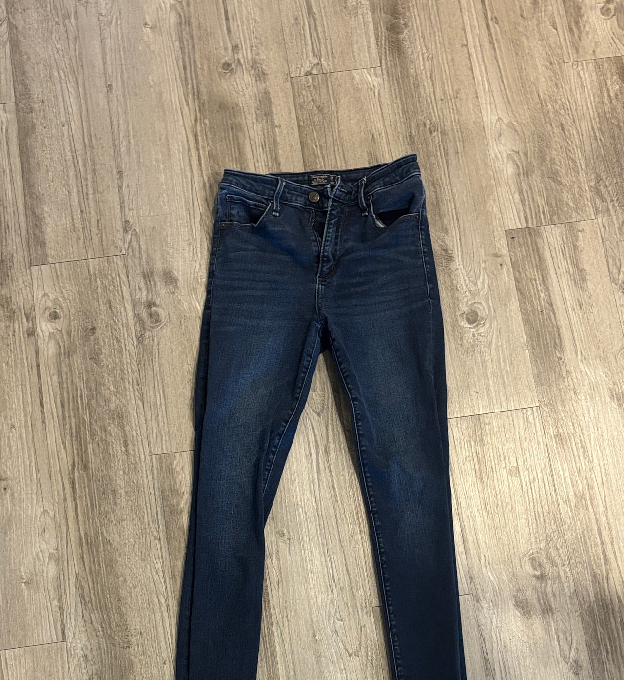 Abercrombie & Fitch High Rise Super Skinny Jeans