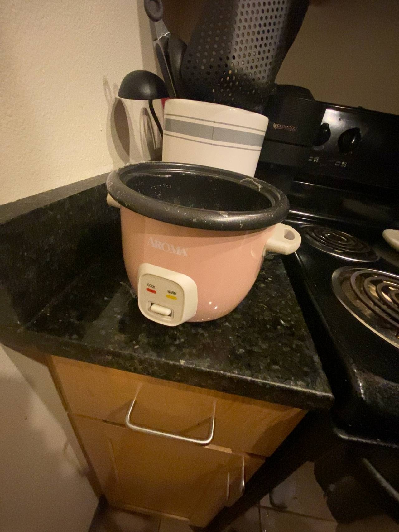 Aroma ARC-302NGP 4-Cup Pink Rice Cooker