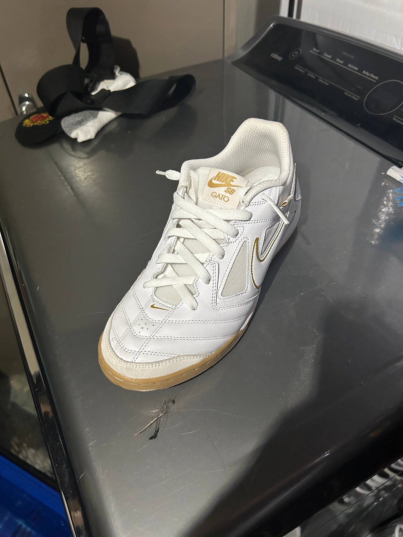 Nike Lunar Gato II size 9 Men’s 