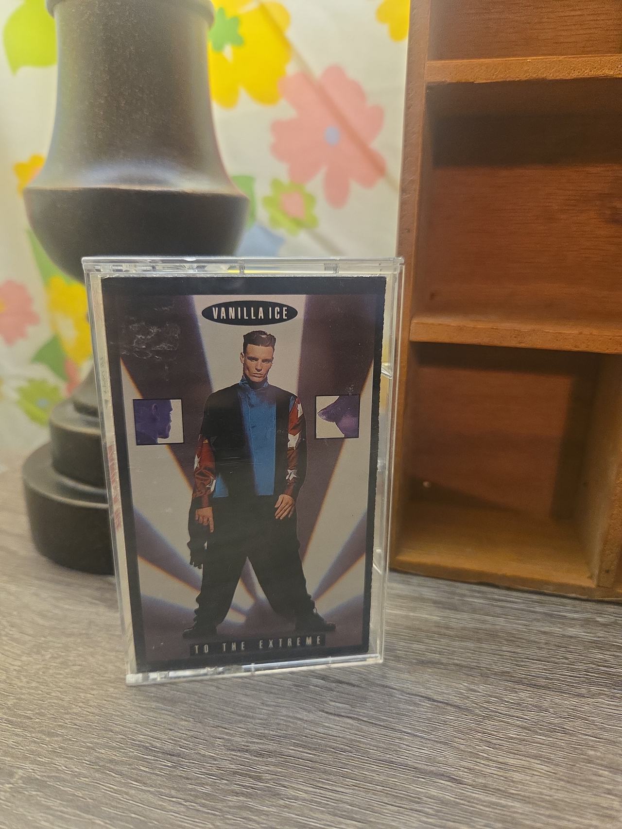Vanilla Ice - To The Extreme Cassette Tape