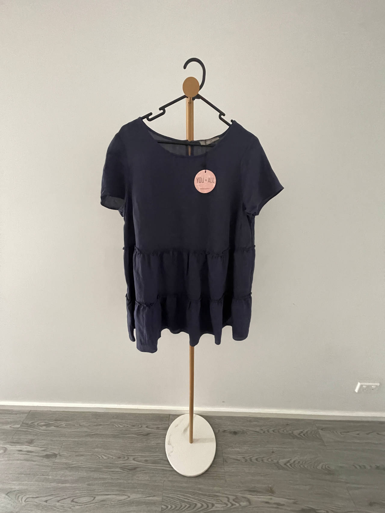 Brand: You + All Women's Navy Tiered Short Sleeve Top size 16