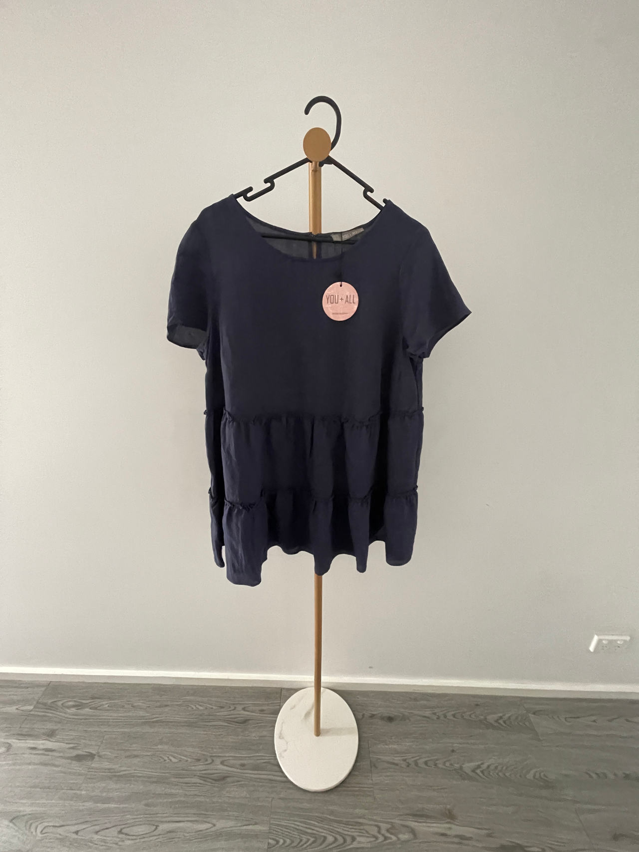 Brand: You + All Women's Navy Tiered Short Sleeve Top size 16