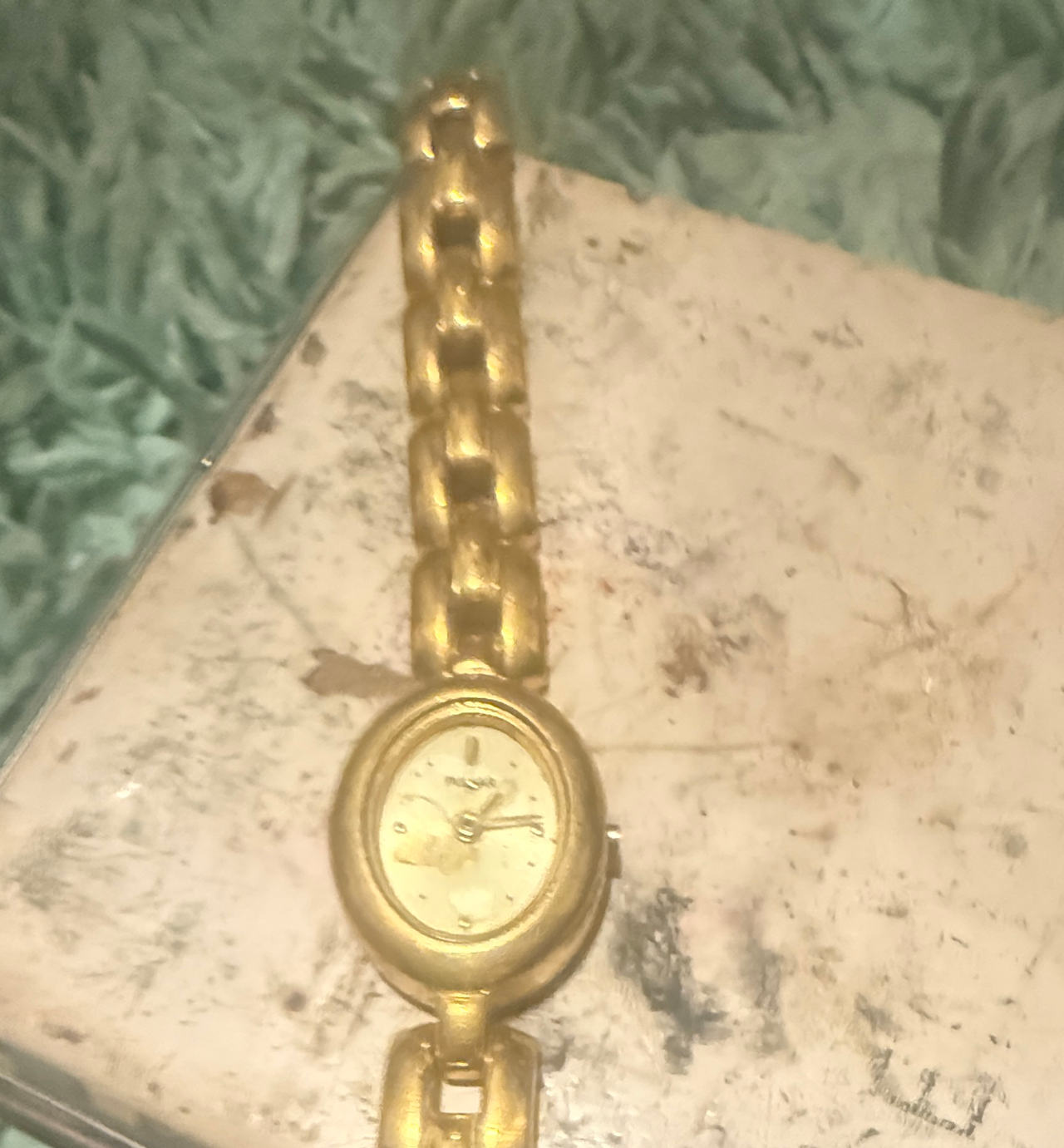 Vintage Pulsar Ladies Gold Tone Oval Watch - For Parts
