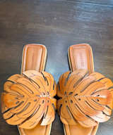 Farm Rio Monstera Leaf Leather Sandal size 10 - Image 1