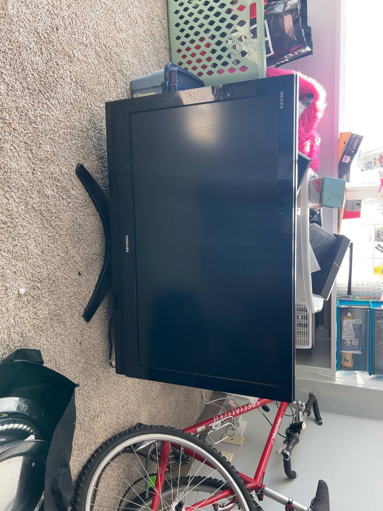 Toshiba 40” tv no remote perfect condition