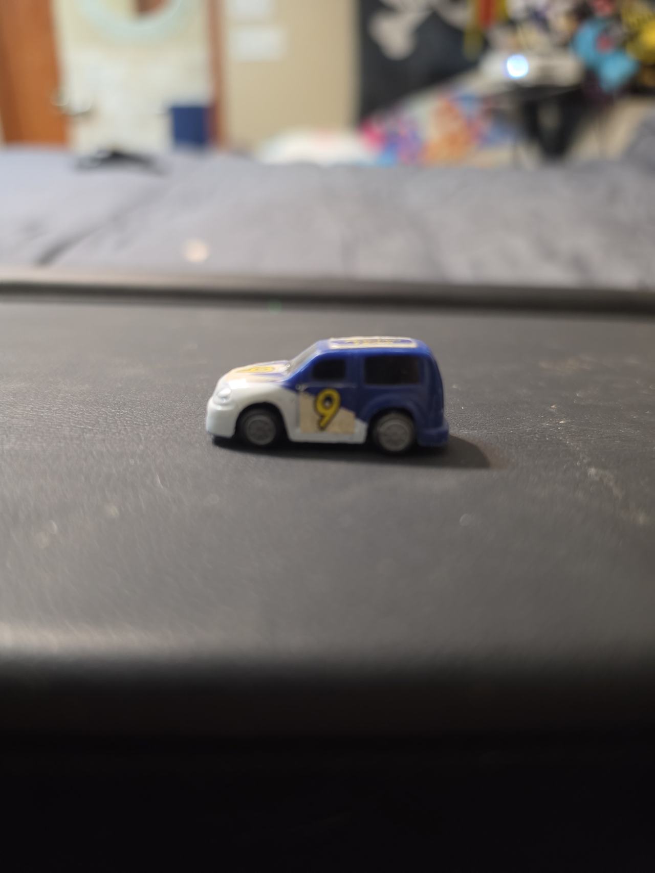 Micro Machines Blue and White SUV #9