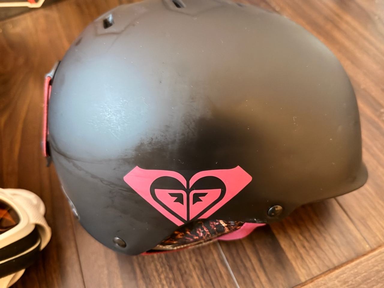 Roxy Avery Women's Snow Helmet Black
