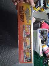 Ertl Speed Strips Main Street Speed Trap Action Playset - Image 3