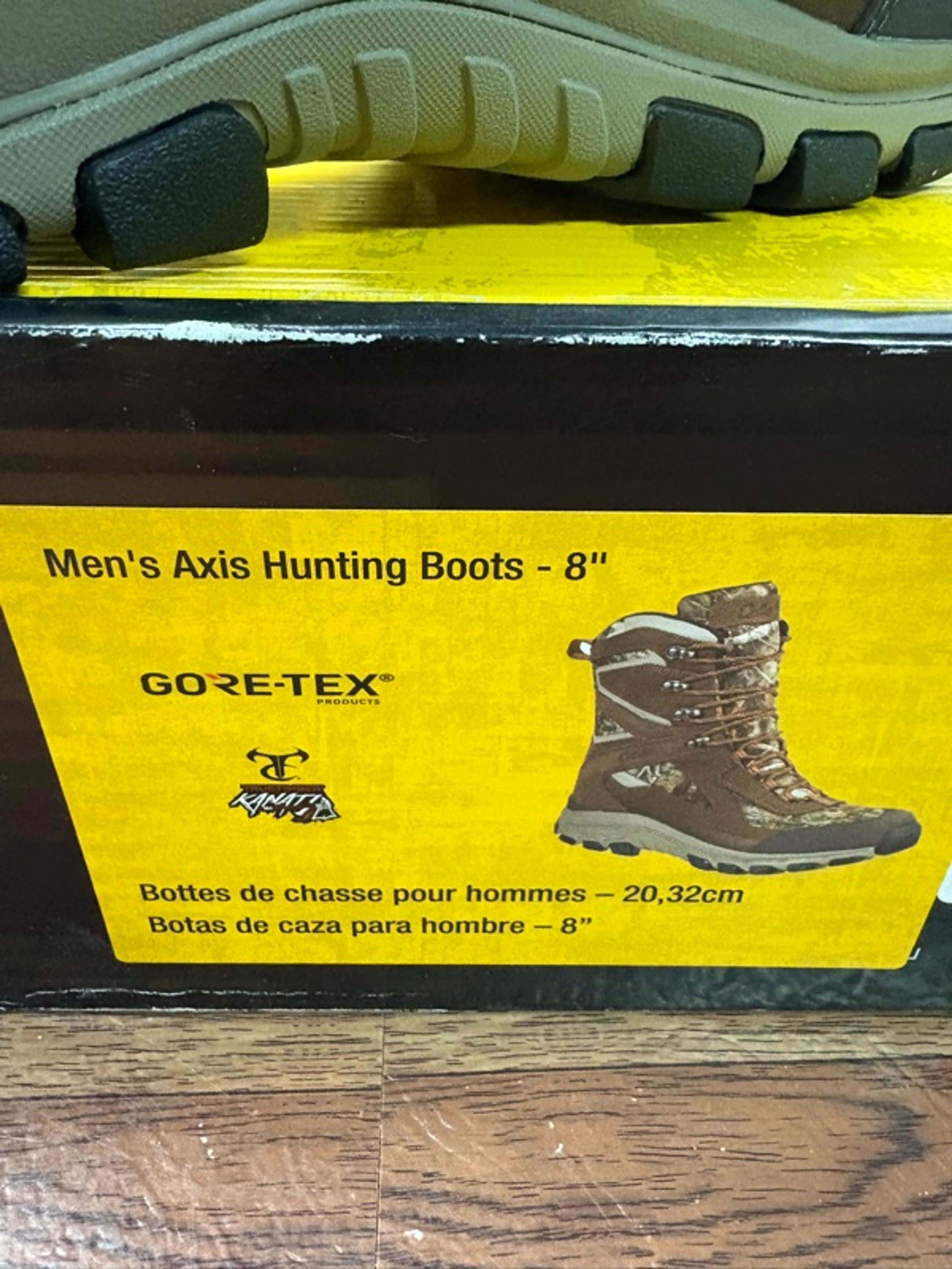 New Cabela's Axis GORE-TEX Hunting Boots for Men size 10.5 M - Image 2