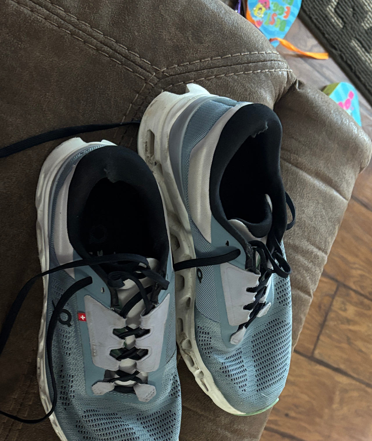 On Cloudstratus Running Shoes