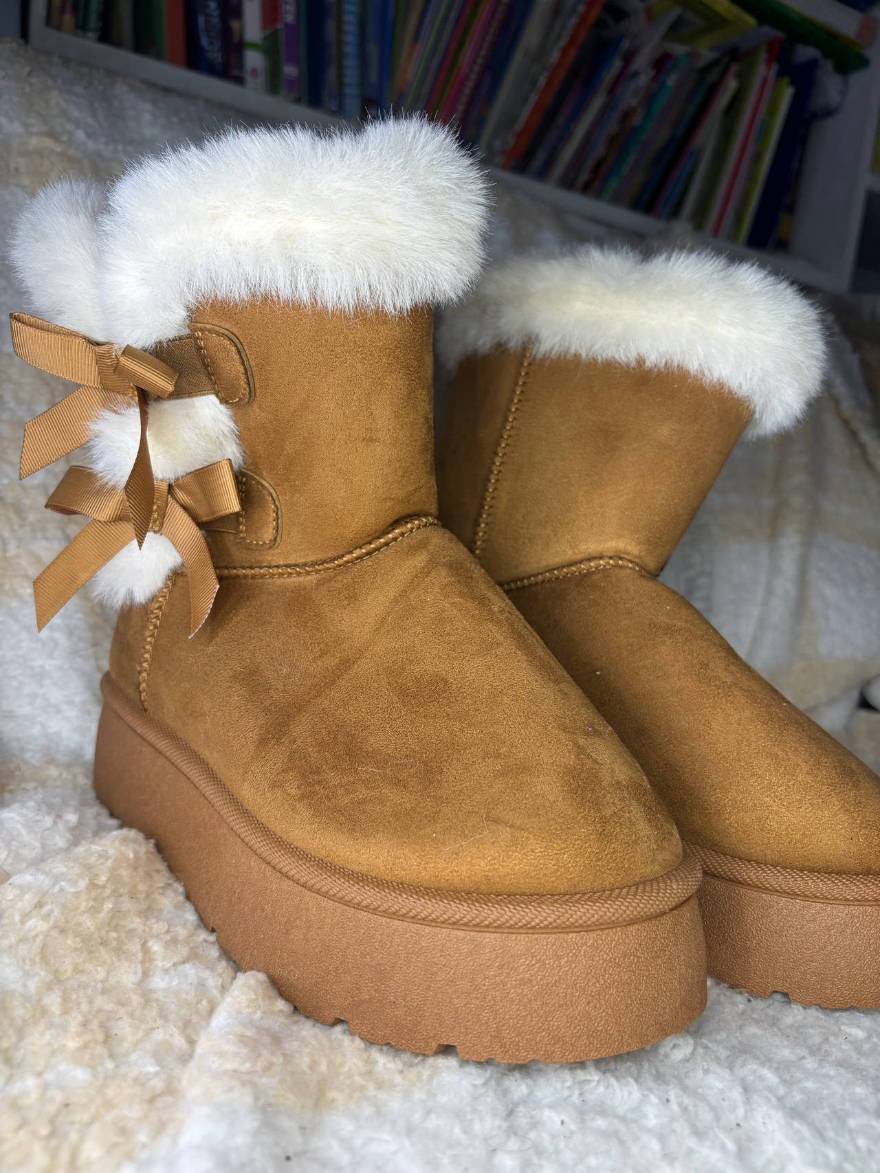 Boutique Bailey Bow Style Platform Boots