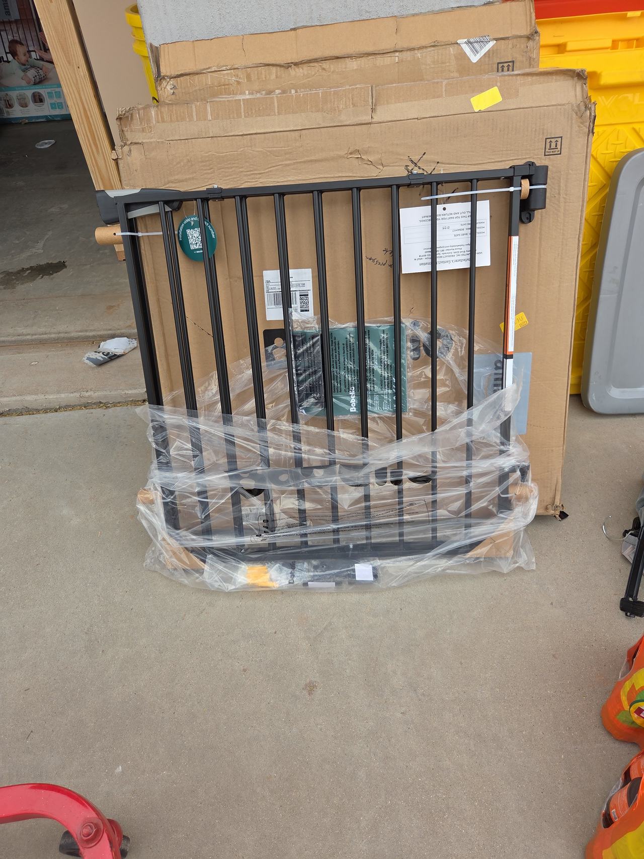 Babelio Black Pressure Mounted Safety Gate