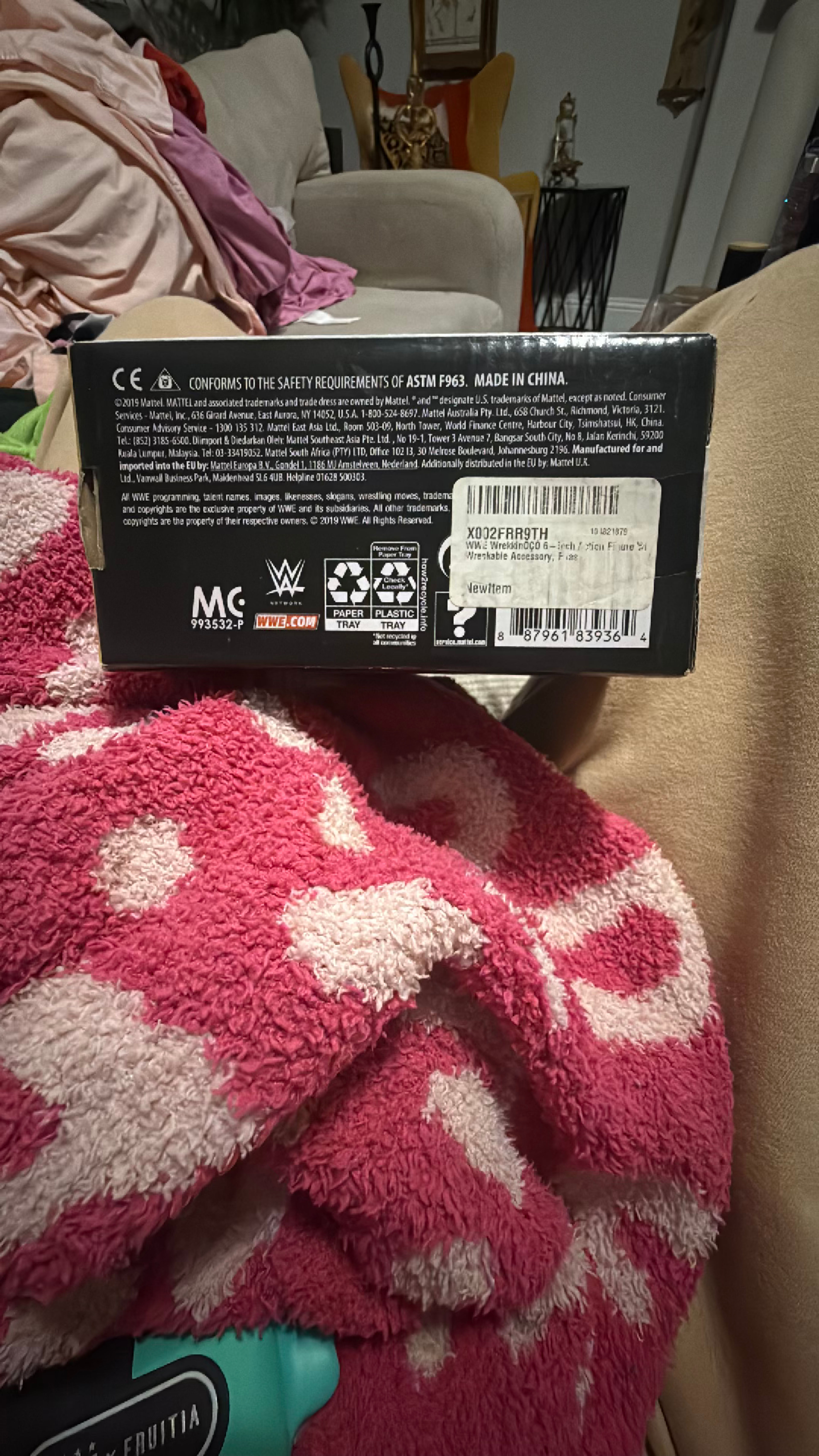 WWE 6-inch Elias Action Figure Basic Series #88 - Image 3