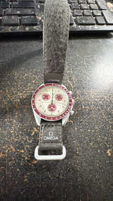 Swatch x Omega Bioceramic MoonSwatch - Image 3