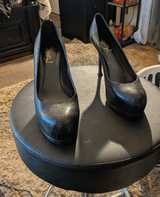 Saint Laurent Tribute Platform Pumps - Image 3