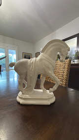 White Ceramic Trojan Horse Statue - Image 2
