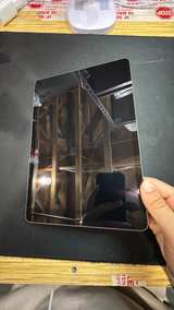 Apple iPad (7th Generation) 32GB Wi-Fi Space Gray - Image 3