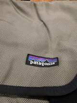 Patagonia Vertical Mass Shoulder Bag Green Vintage - Image 3