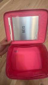 Béis x Barbie The Cosmetic Case in Pink Patent limited edition - Image 5