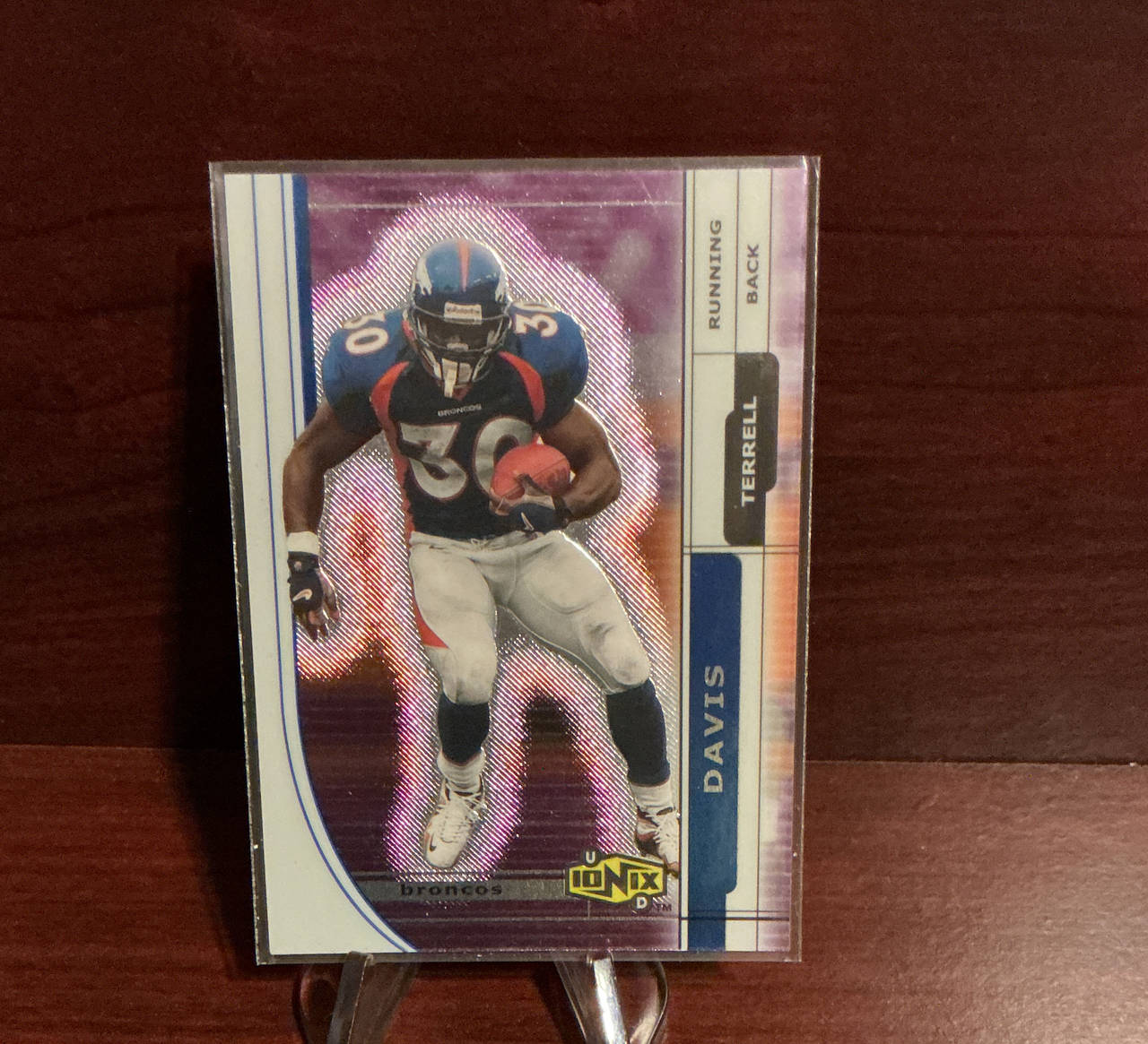 1999 Upper Deck Ionix Kinetix Terrell Davis #20