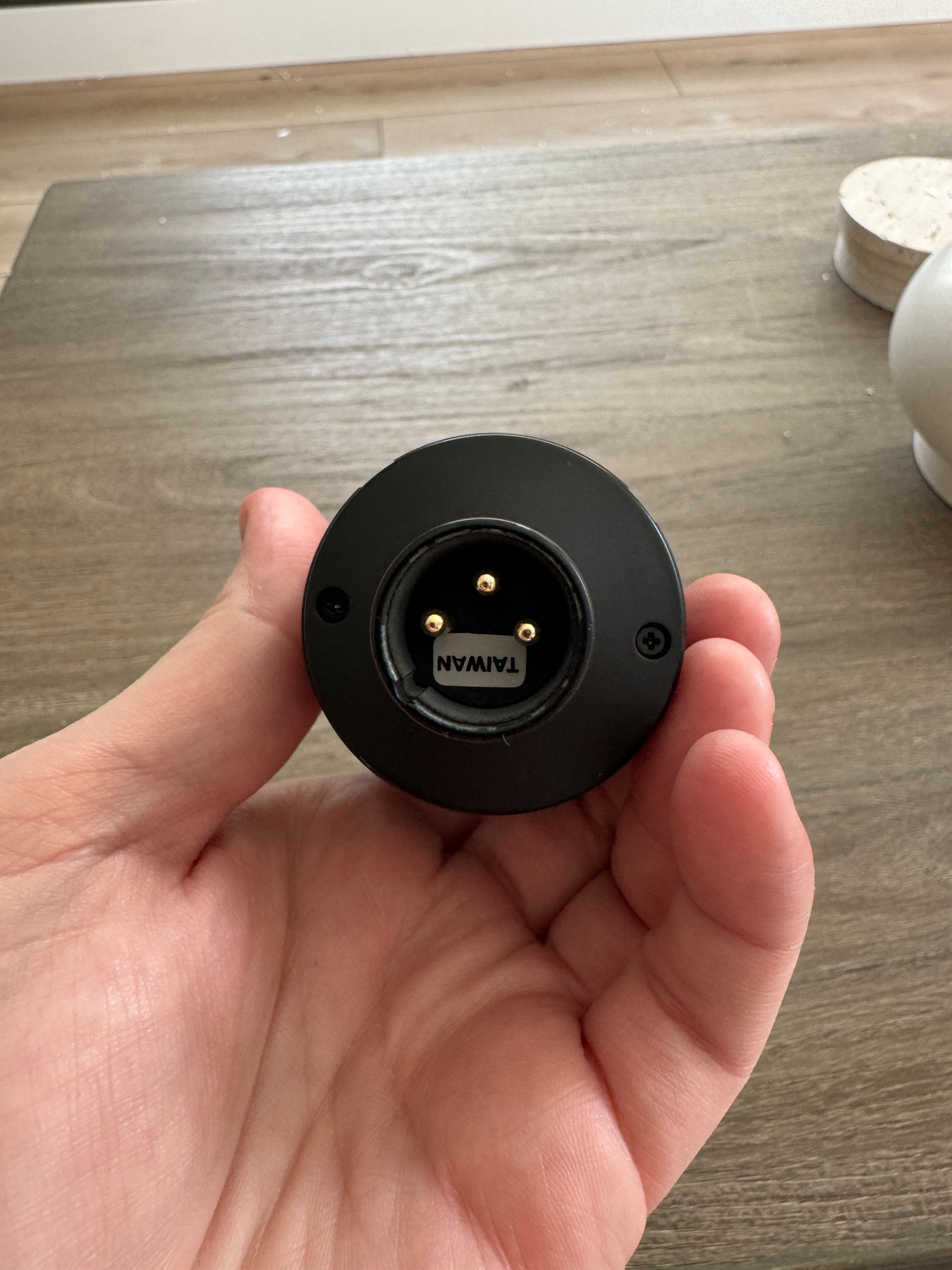 Audio-Technica AT2035 Cardioid Condenser Microphone - Image 4